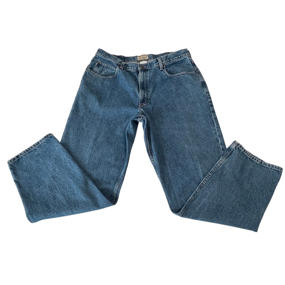 00552 - LLBean Mens Relaxed Fit Jeans Classic Blue Denim Size 38x32 100% cotton